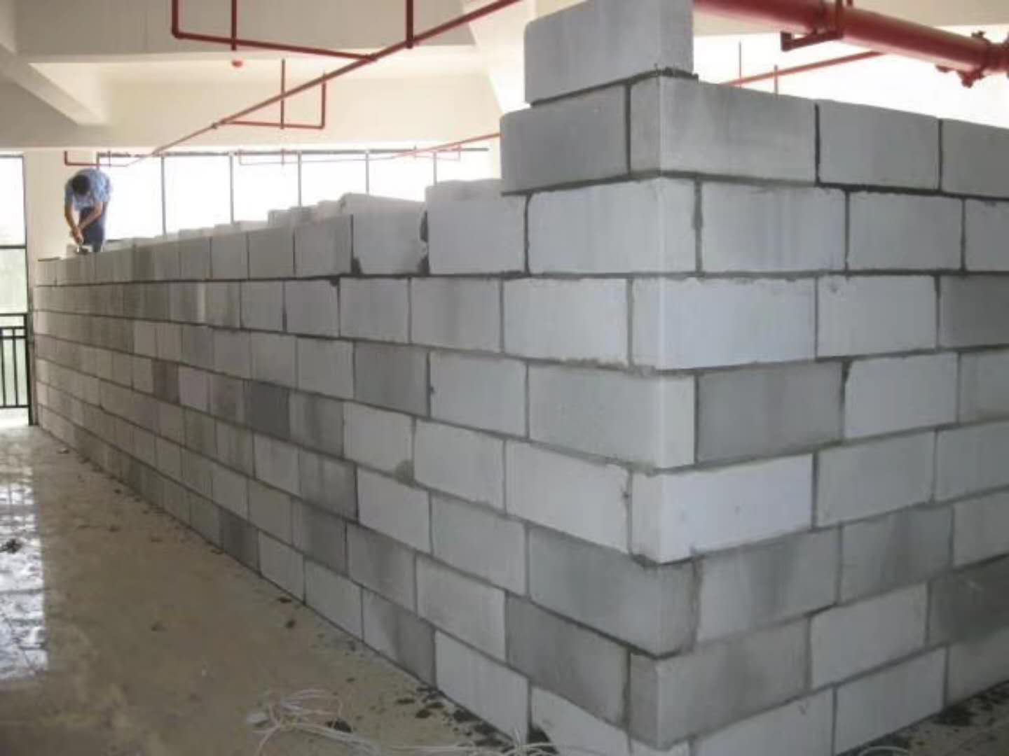旬邑蒸压加气混凝土砌块承重墙静力和抗震性能的研究
